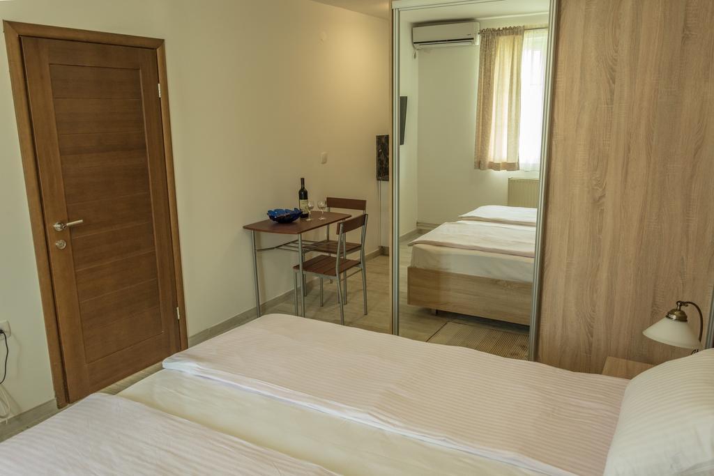 Apartmani Mendula Budva Exterior photo